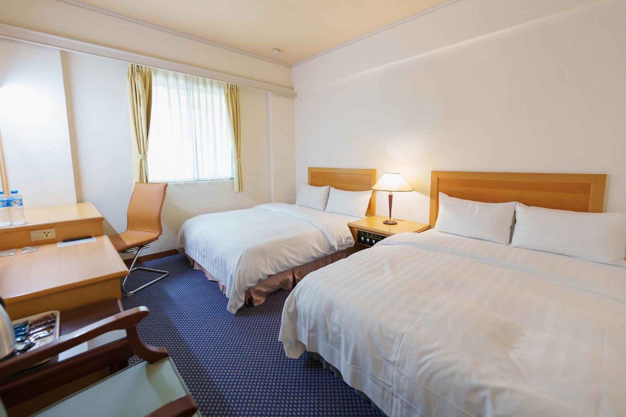 Oriental Hotel Tainan Extérieur photo