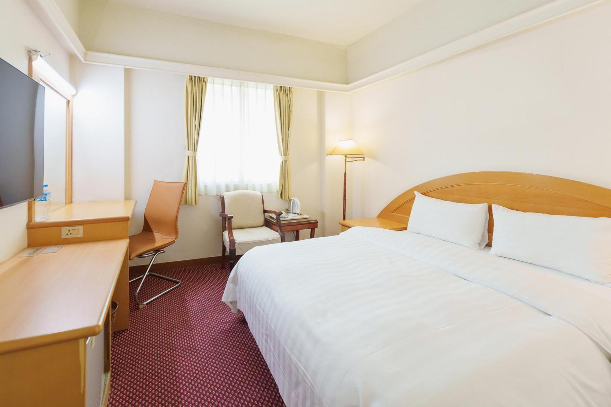Oriental Hotel Tainan Extérieur photo