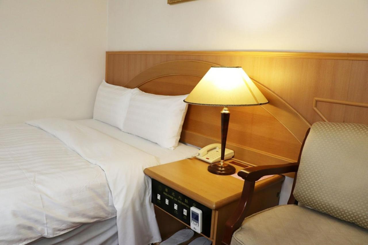 Oriental Hotel Tainan Extérieur photo
