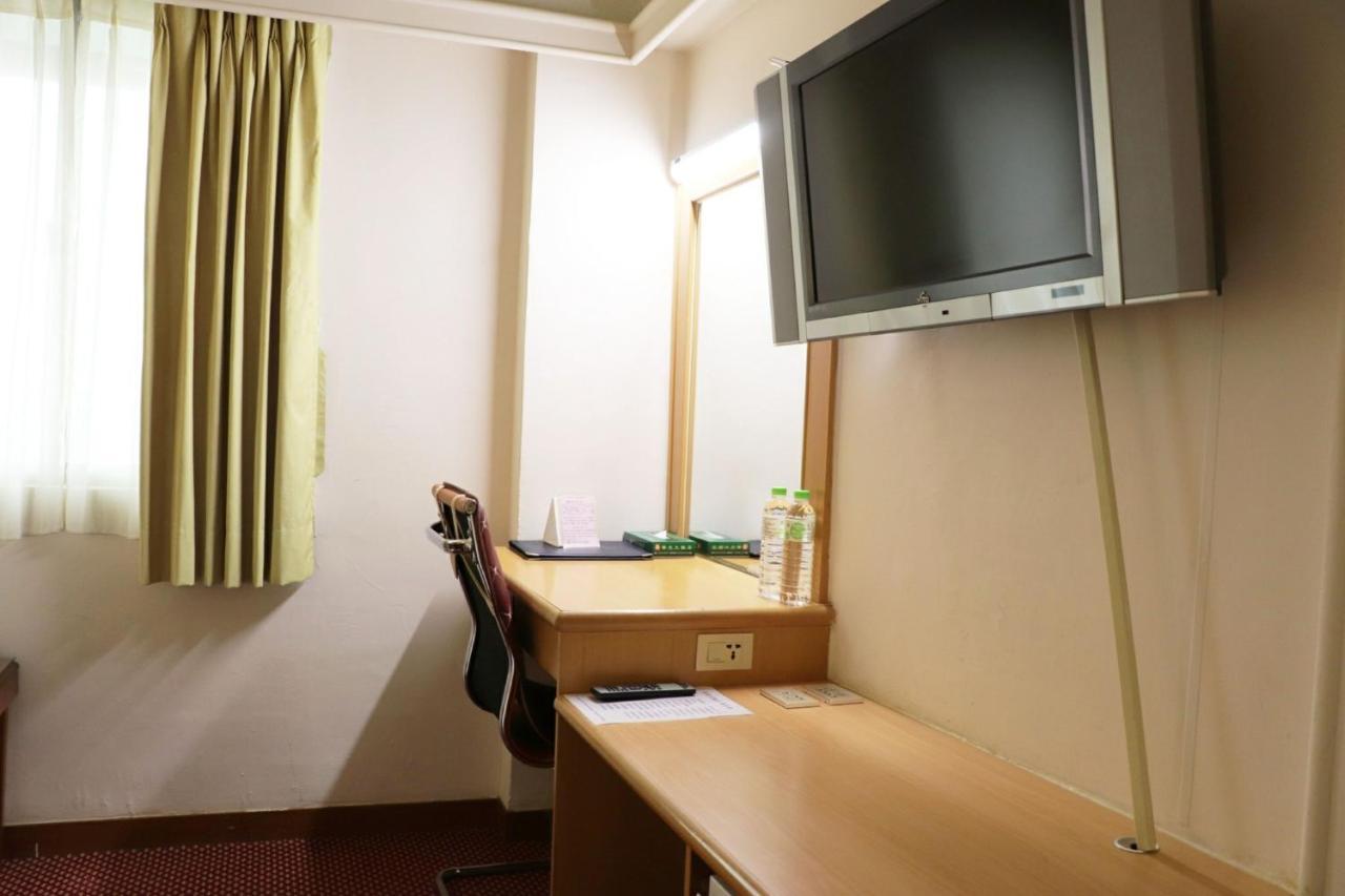 Oriental Hotel Tainan Extérieur photo
